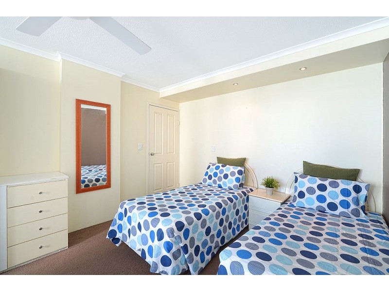 7 View Avenue, Surfers Paradise QLD 4217