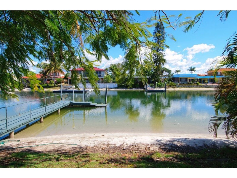 20 Drysdale Place, Paradise Point QLD 4216