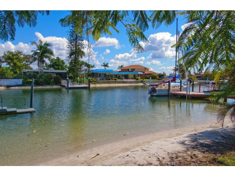 20 Drysdale Place, Paradise Point QLD 4216