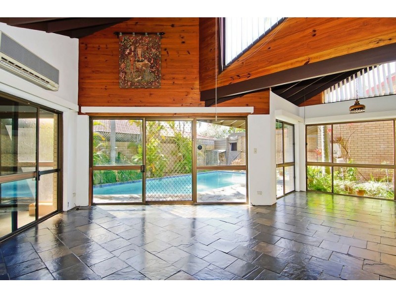 20 Drysdale Place, Paradise Point QLD 4216