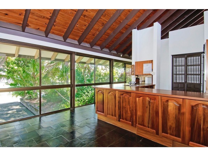 20 Drysdale Place, Paradise Point QLD 4216