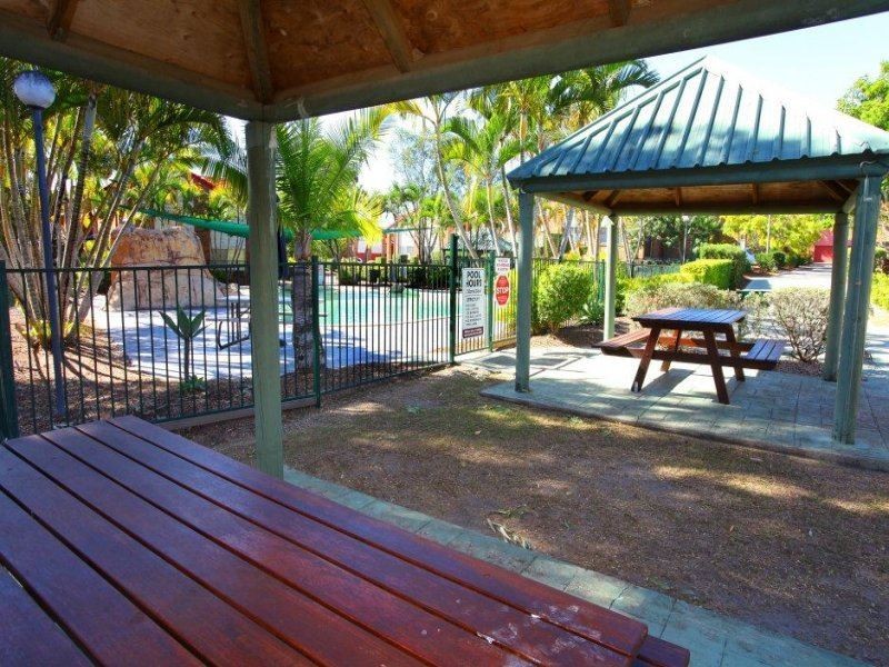 27/1A Alison Road, Carrara QLD 4211