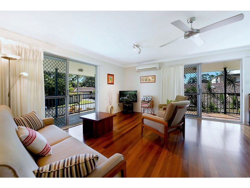 11 Tallara Street, Coombabah QLD 4216