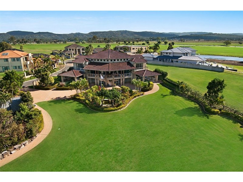 80 Peach Drive, Robina QLD 4226