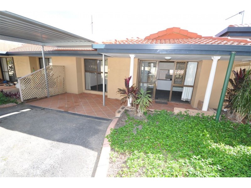 7 Stewart Parade, Ashmore QLD 4214