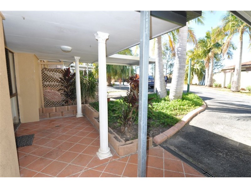7 Stewart Parade, Ashmore QLD 4214