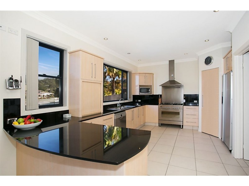 House 19/37 Murtha Drive ‘The Island’, Elanora QLD 4221