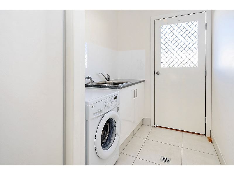 5 Mac Close, Oxenford QLD 4210