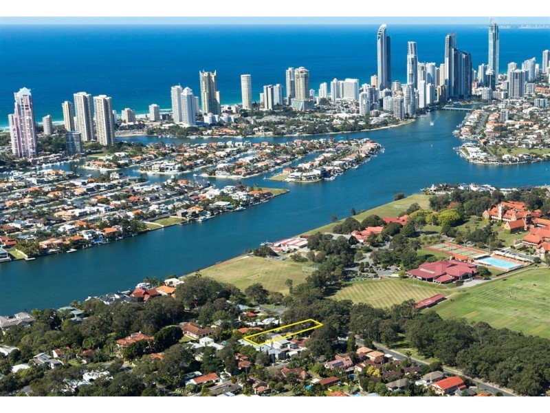 23a Winchester Street, Southport QLD 4215