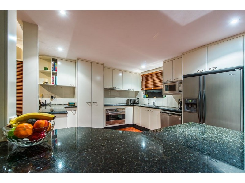 23a Winchester Street, Southport QLD 4215