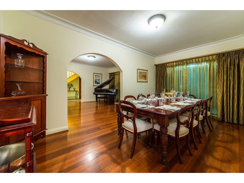 23a Winchester Street, Southport QLD 4215