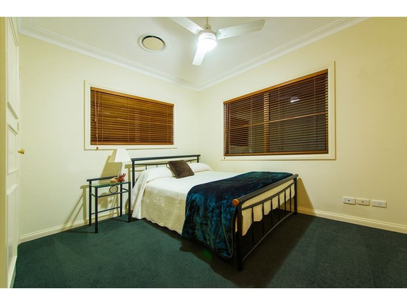 23a Winchester Street, Southport QLD 4215