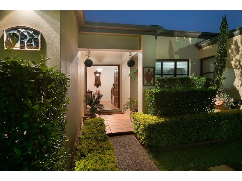 545 Oyster Cove Promenade, Helensvale QLD 4212