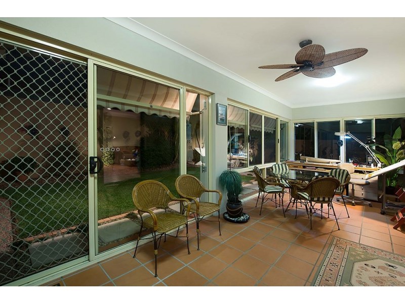 545 Oyster Cove Promenade, Helensvale QLD 4212