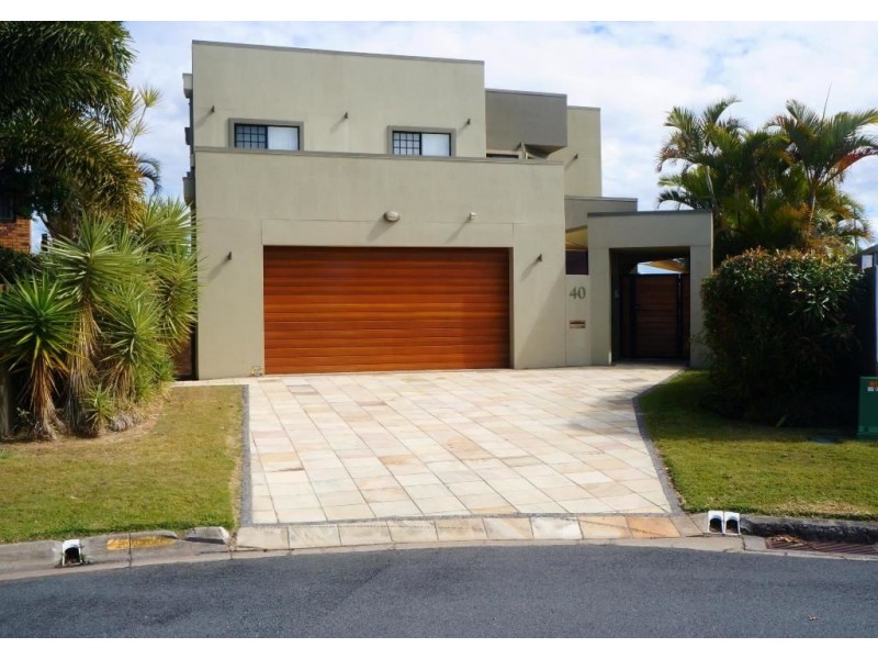 40 Tosti Street, Bundall QLD 4217