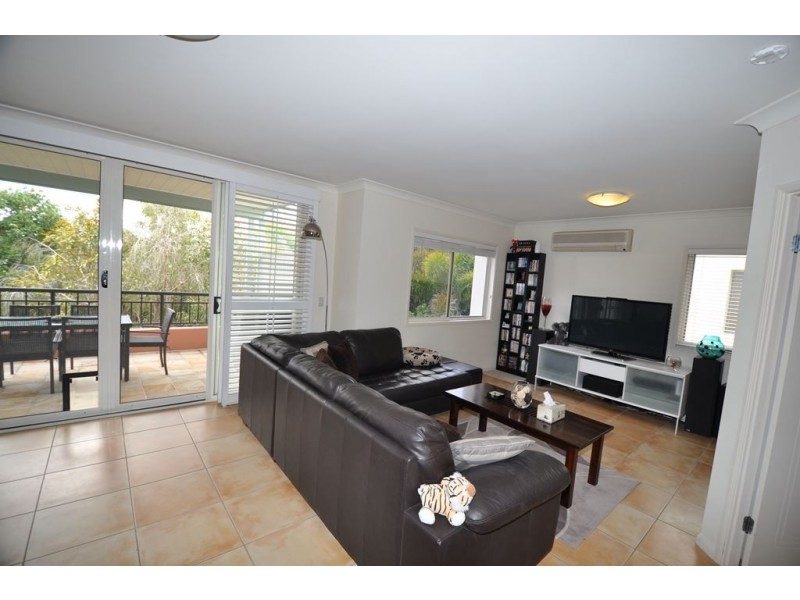 1004/1 The Cove Crescent, Carrara QLD 4211