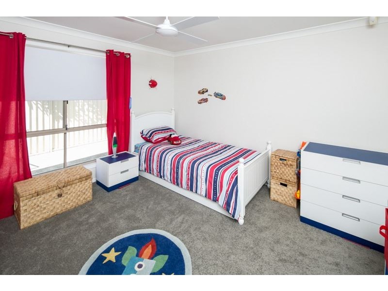 11 Saltbreeze Court, Runaway Bay QLD 4216