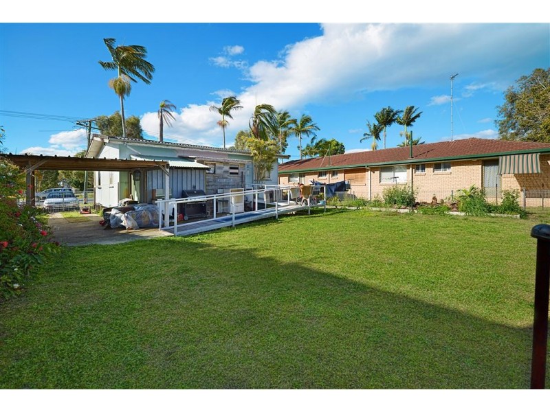 50 Falkinder Avenue, Paradise Point QLD 4216