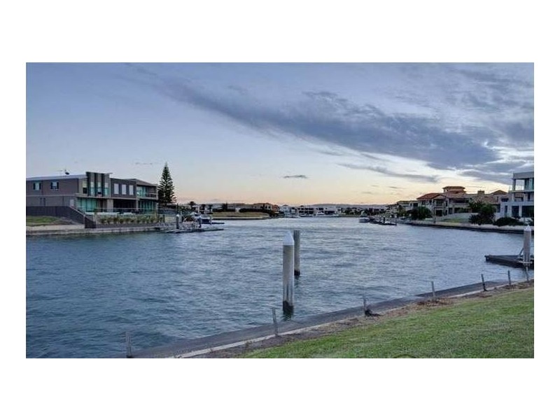 83 & 85 The Sovereign Mile, Sovereign Islands QLD 4216