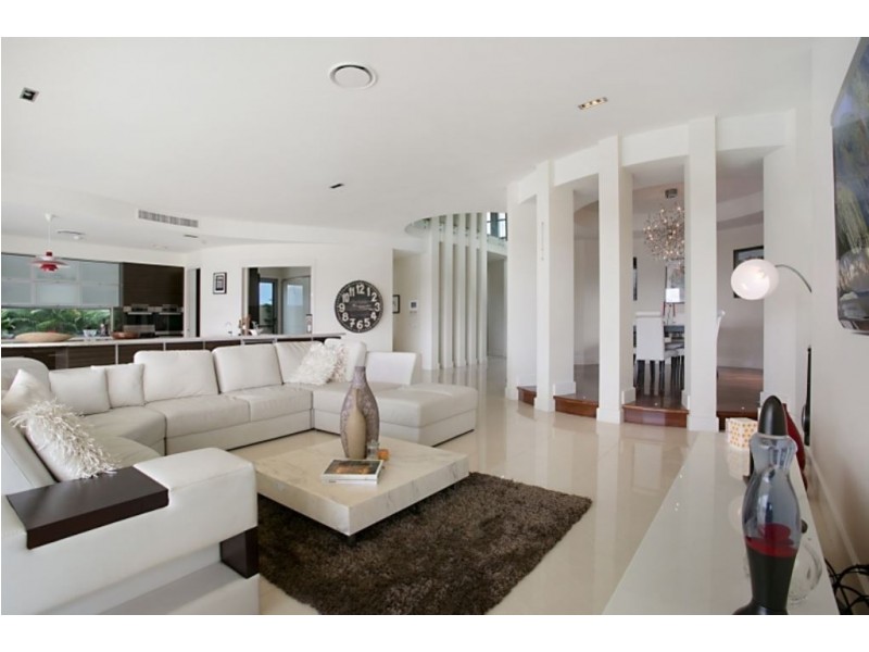 1008 Edgecliff Drive, Sanctuary Cove QLD 4212