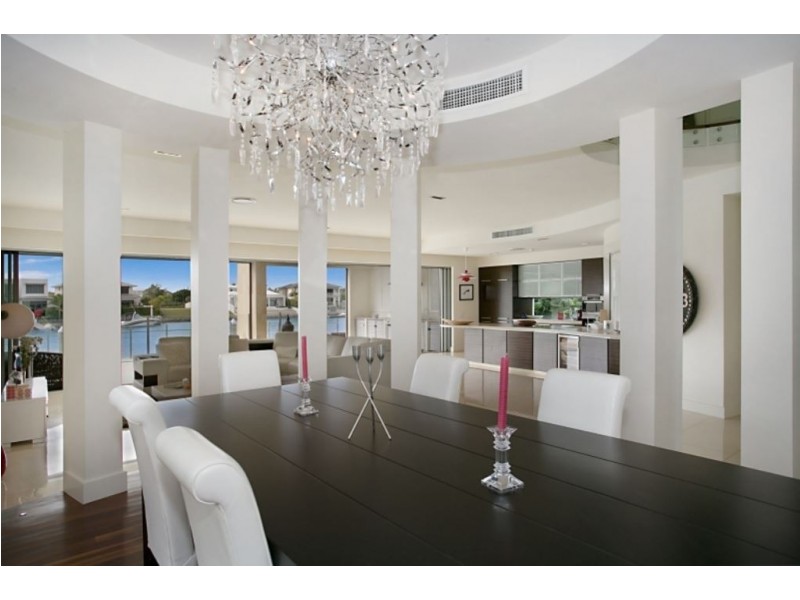 1008 Edgecliff Drive, Sanctuary Cove QLD 4212