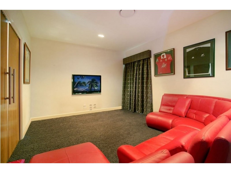 1008 Edgecliff Drive, Sanctuary Cove QLD 4212