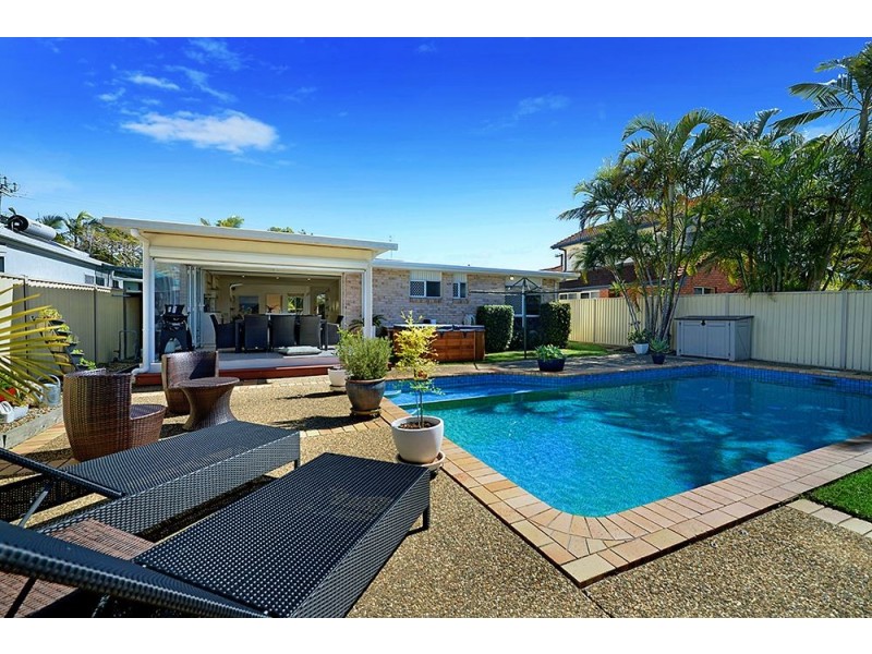 159 Paradise Parade, Hollywell QLD 4216