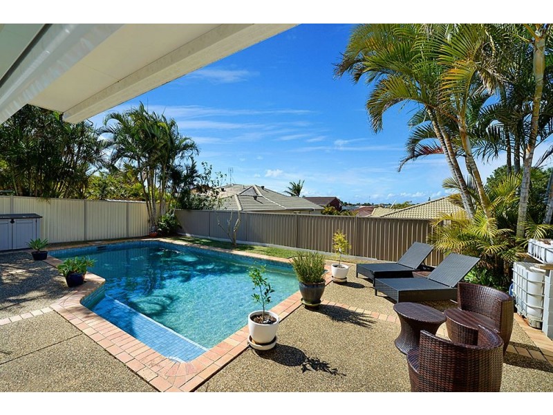 159 Paradise Parade, Hollywell QLD 4216