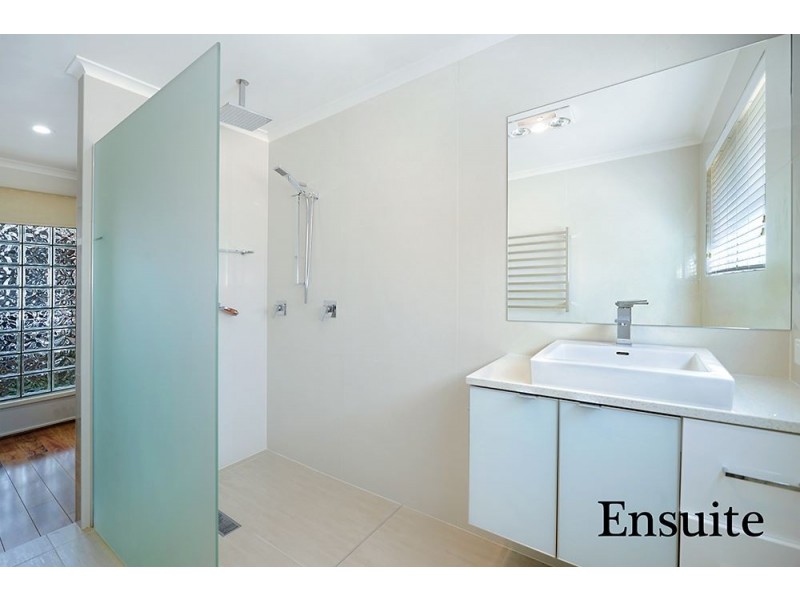 159 Paradise Parade, Hollywell QLD 4216