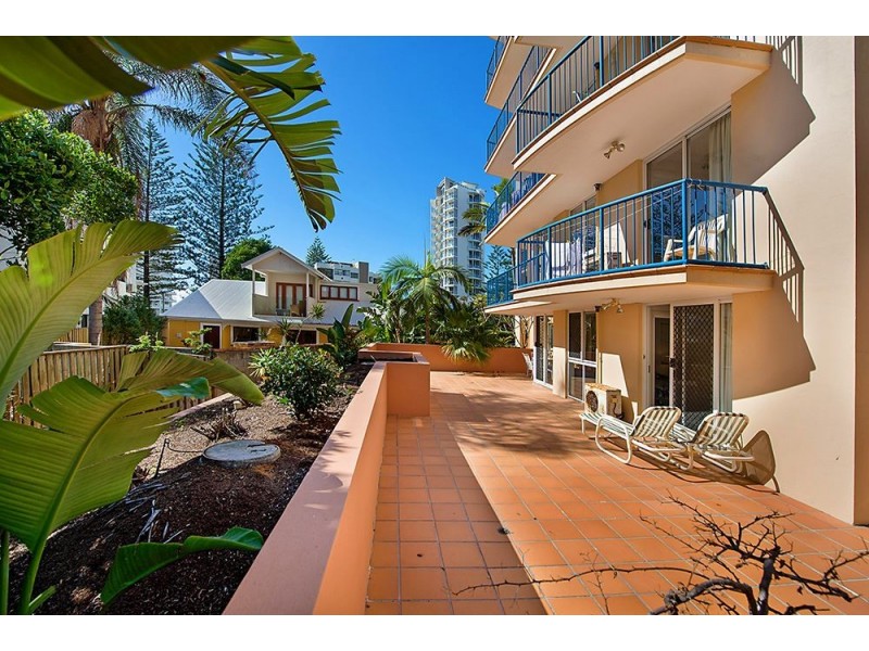 3/93 Old Burleigh Road, Broadbeach QLD 4218