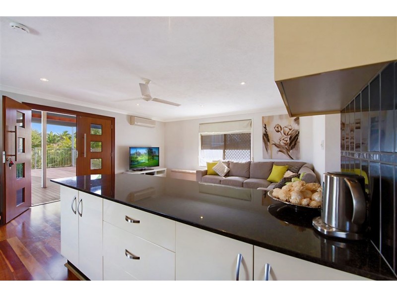 25 Watford Crescent, Molendinar QLD 4214