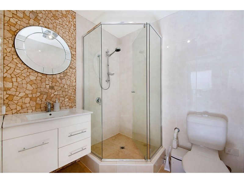 25 Watford Crescent, Molendinar QLD 4214