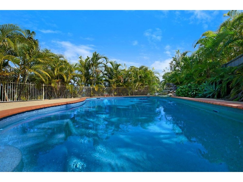 25 Watford Crescent, Molendinar QLD 4214