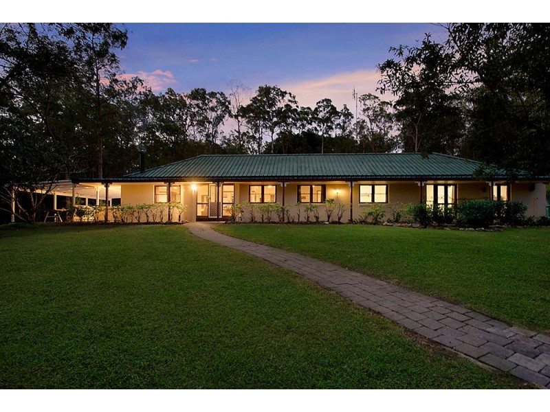 11 Marina Court, Worongary QLD 4213