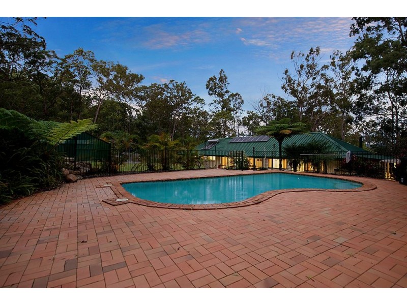 11 Marina Court, Worongary QLD 4213