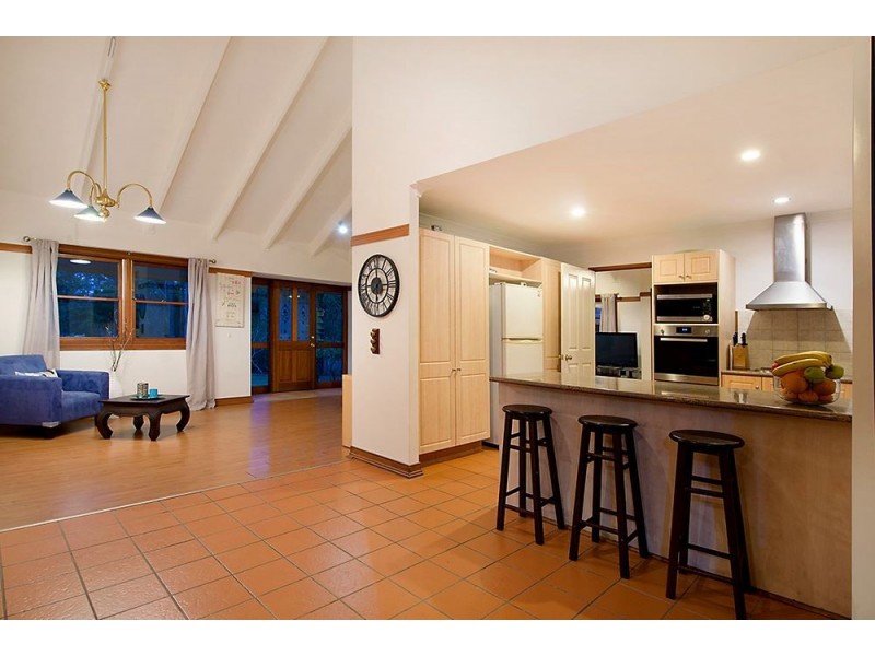 11 Marina Court, Worongary QLD 4213