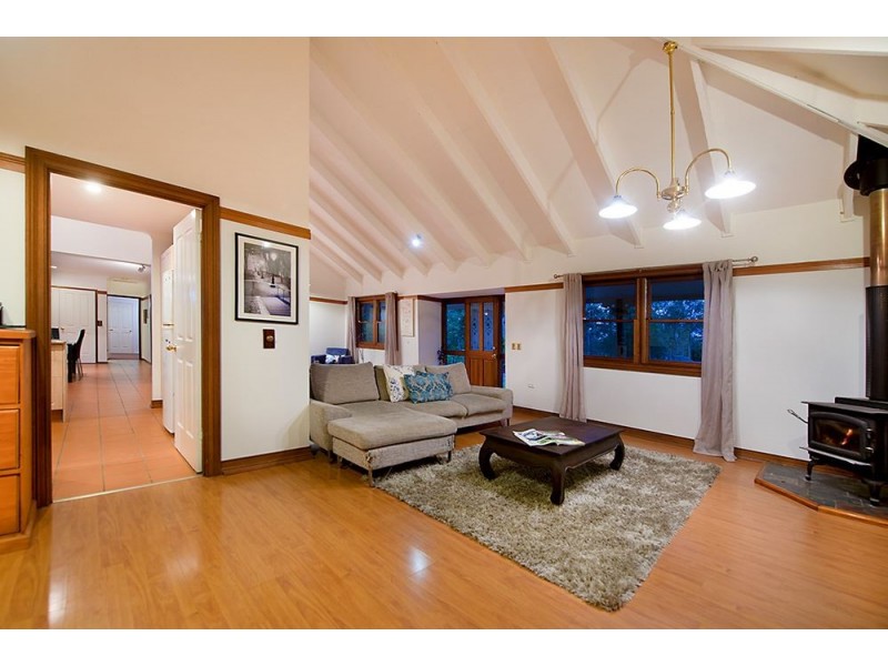 11 Marina Court, Worongary QLD 4213