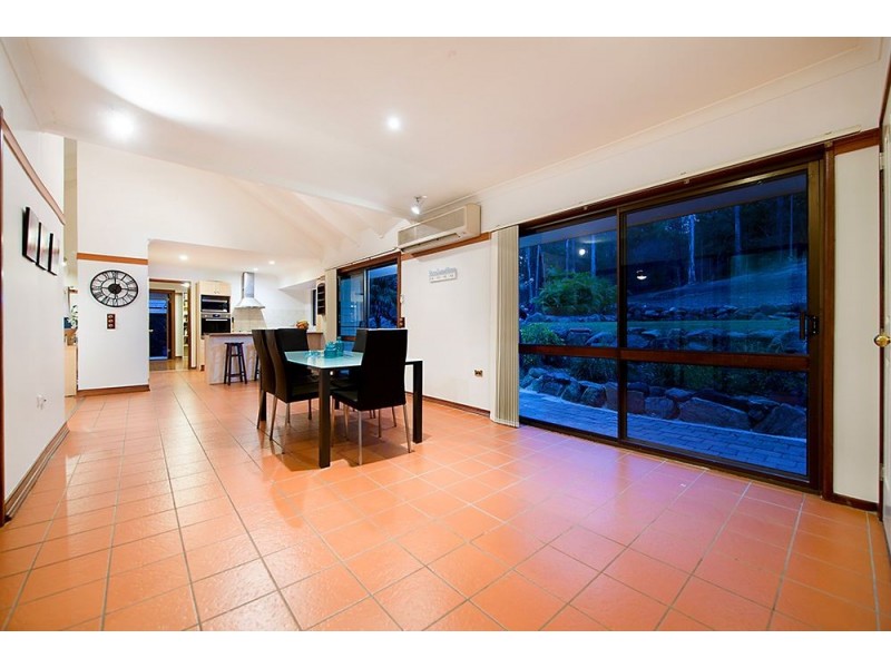 11 Marina Court, Worongary QLD 4213