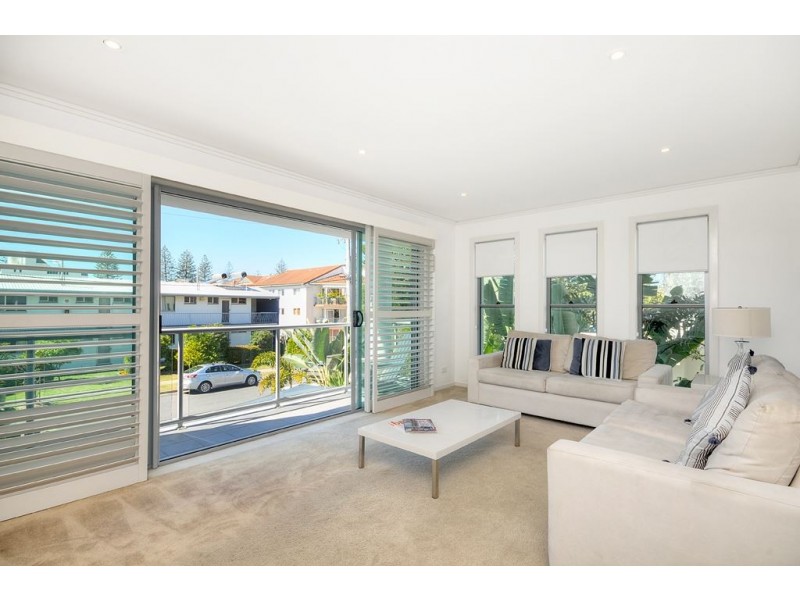 1/30 Redondo Avenue, Miami QLD 4220