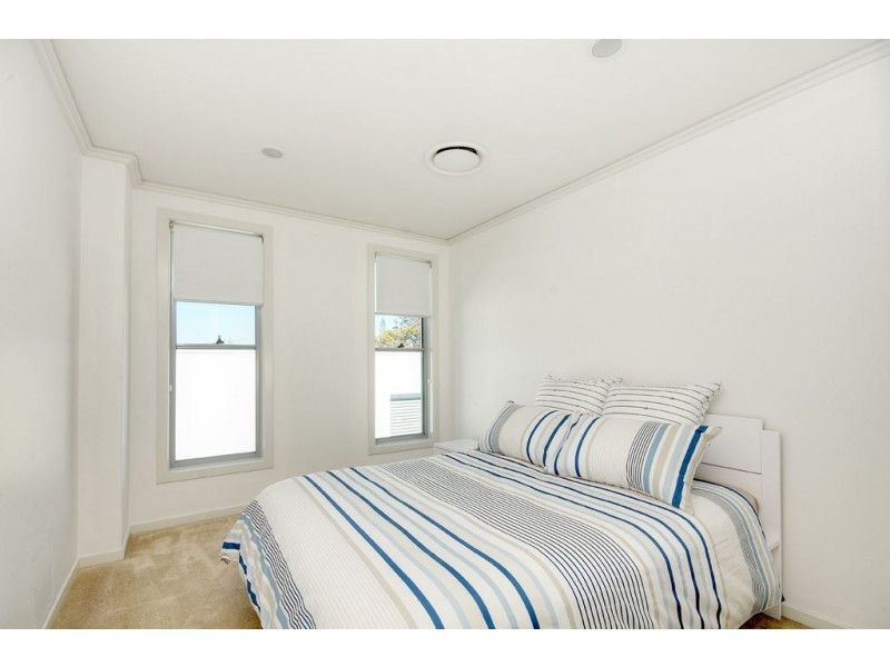 1/30 Redondo Avenue, Miami QLD 4220