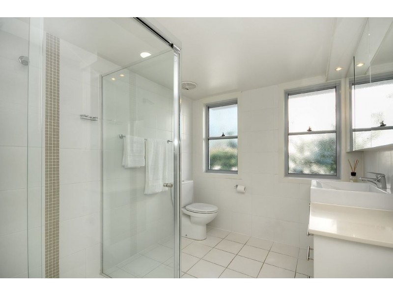 1/30 Redondo Avenue, Miami QLD 4220
