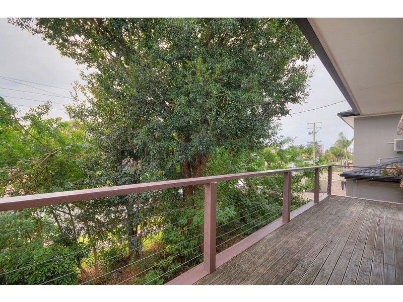 160 Monaco Street, Broadbeach Waters QLD 4218