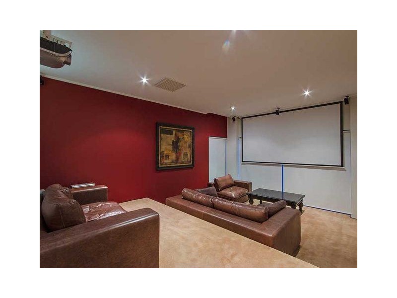 7008 Riverview crescent, Sanctuary Cove QLD 4212