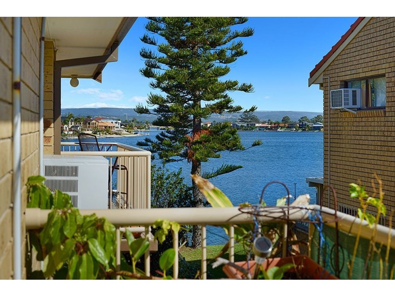 45 Duet Drive, Mermaid Waters QLD 4218
