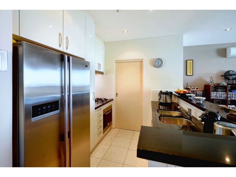 1105/18 Cypress Ave, Surfers Paradise QLD 4217