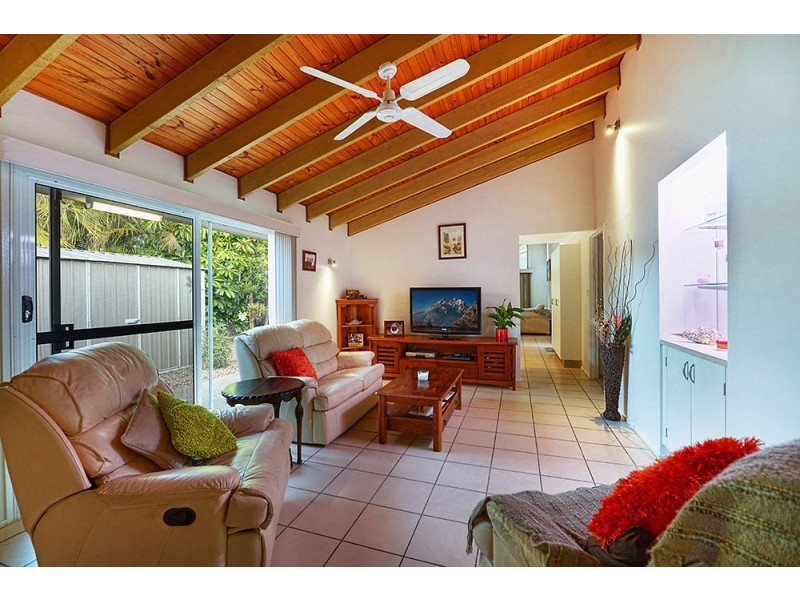 14 Lakefield Crescent, Paradise Point QLD 4216