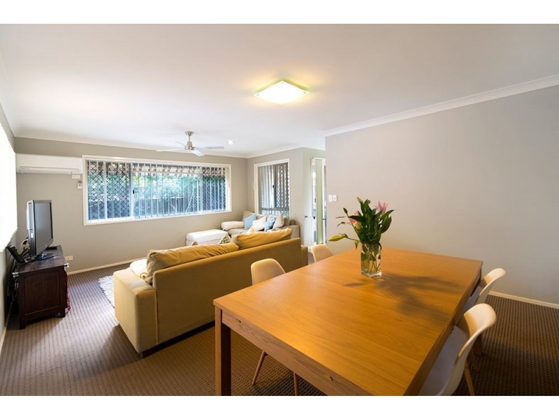 1/9 Muscovey Avenue, Paradise Point QLD 4216