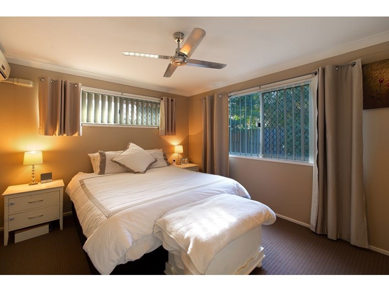 1/9 Muscovey Avenue, Paradise Point QLD 4216