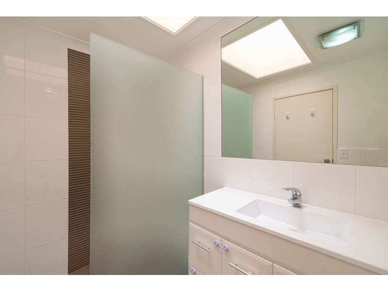 1/9 Muscovey Avenue, Paradise Point QLD 4216