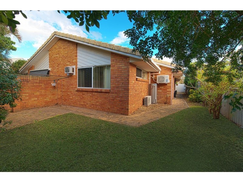 1/9 Muscovey Avenue, Paradise Point QLD 4216